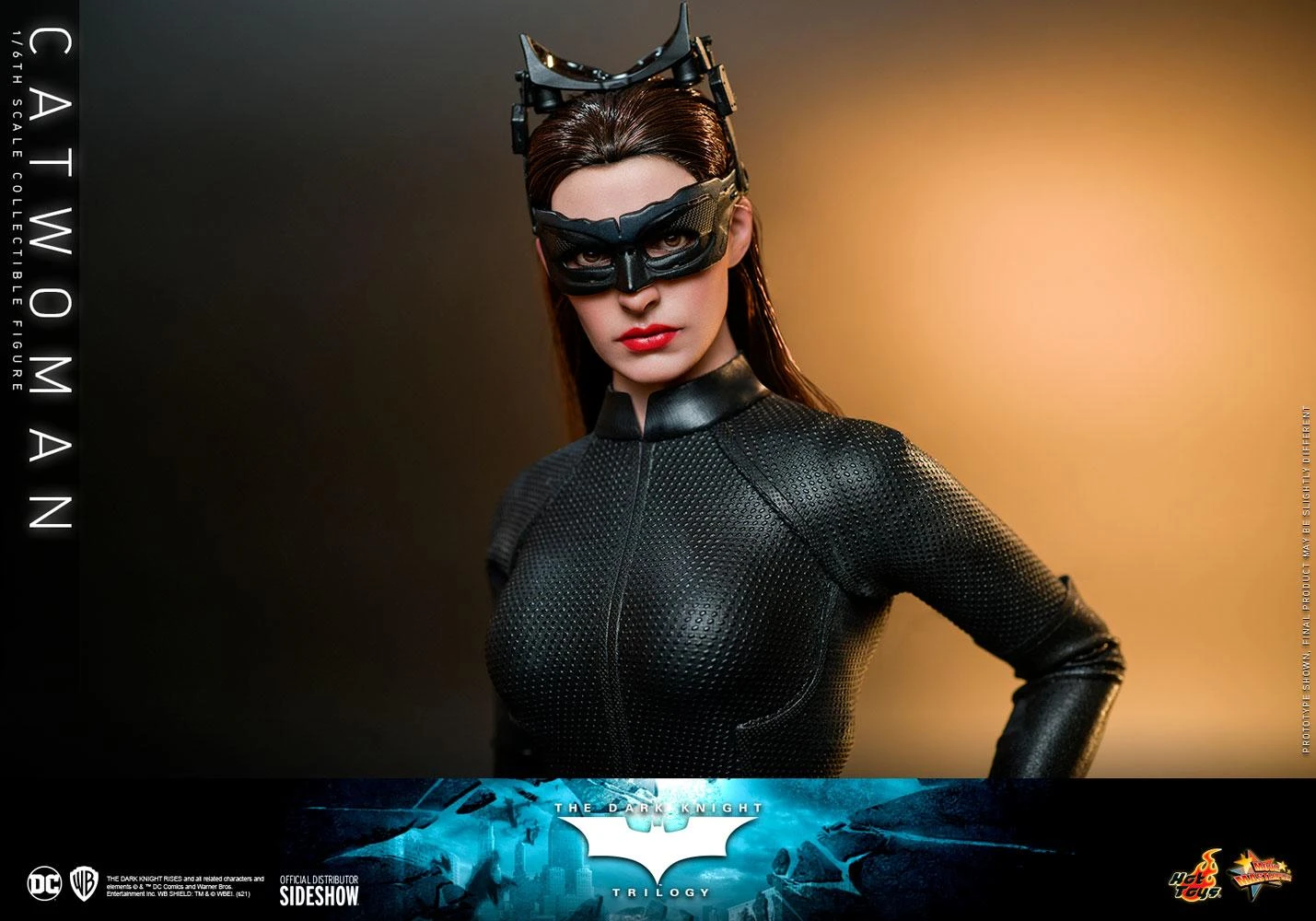 *PRE-ORDER Catwoman - Batman: The Dark Knight Hot Toys Collectibles 1/6 Scale Action Figure 8 *PRE-ORDER Catwoman - Batman: The Dark Knight Hot Toys Collectibles 1/6 Scale Action Figure - Image 6