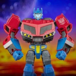 Hasbro *PRE-ORDER Transformers Generations Legacy Voyager Class Action Figure - Animated Universe Optimus Prime -Toy Hotsale Store f8542 dio tra gen legacy voy animated op 0006 2000px 300dpi