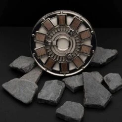 Marvel Infinity Saga - Iron Man Arc Reactor Magnetic Full Size Replica Pin Set - Star Action Figure UK Exclusive -Toy Hotsale Store iron man arc reactor magnetic replica pin set 5