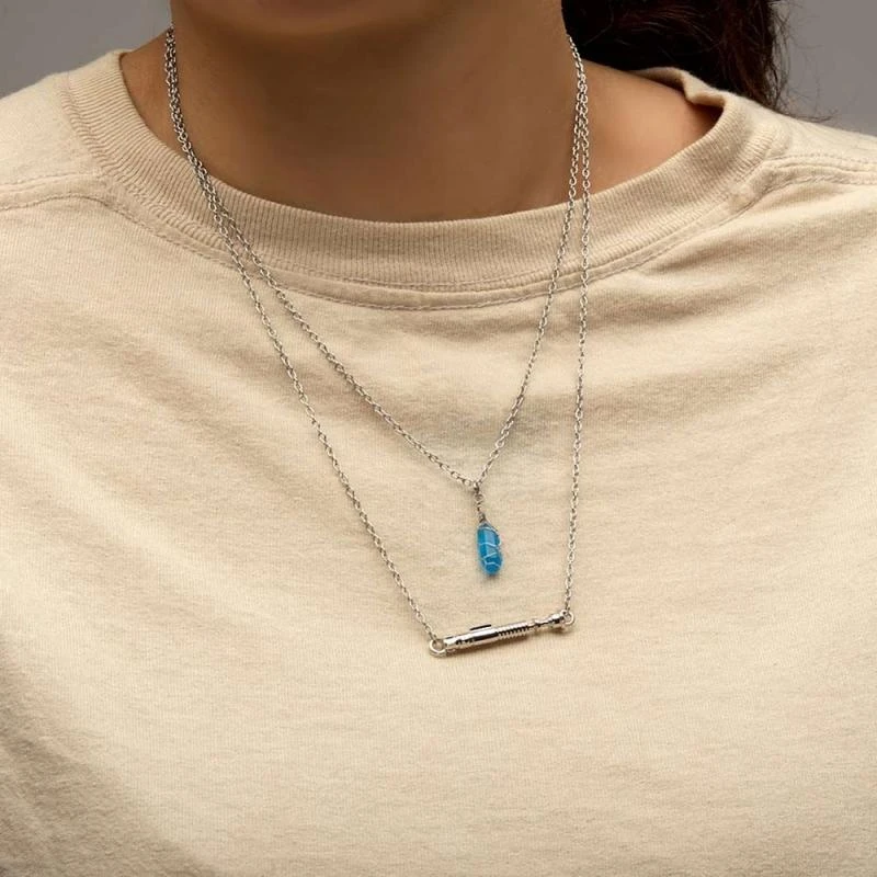 STAR WARS Kenobi - Obi-Wan Lightsaber Hilt Pendant Necklace Twin Set 6 STAR WARS Kenobi - Obi-Wan Lightsaber Hilt Pendant Necklace Twin Set - Image 4
