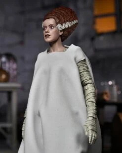 NECA Universal Monsters Ultimate 7 Inch Scale Action Figure - Bride Of Frankenstein 12 NECA Universal Monsters Ultimate 7 Inch Scale Action Figure - Bride Of Frankenstein -Toy Hotsale Store unnamed 62739